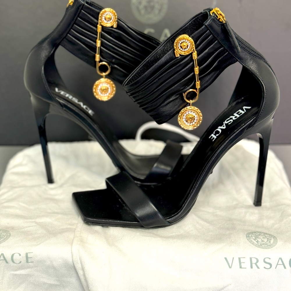 VERSACE SAFETY PIN NAPPA LAMB LEATHER SANDALS Heel 110mm Back Zipper sz 38